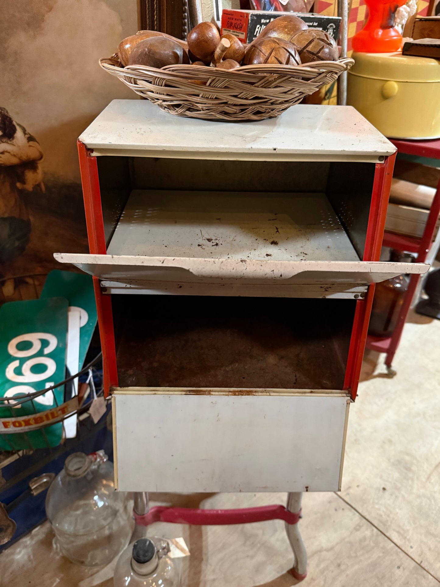 Metal Vintage Bread Box