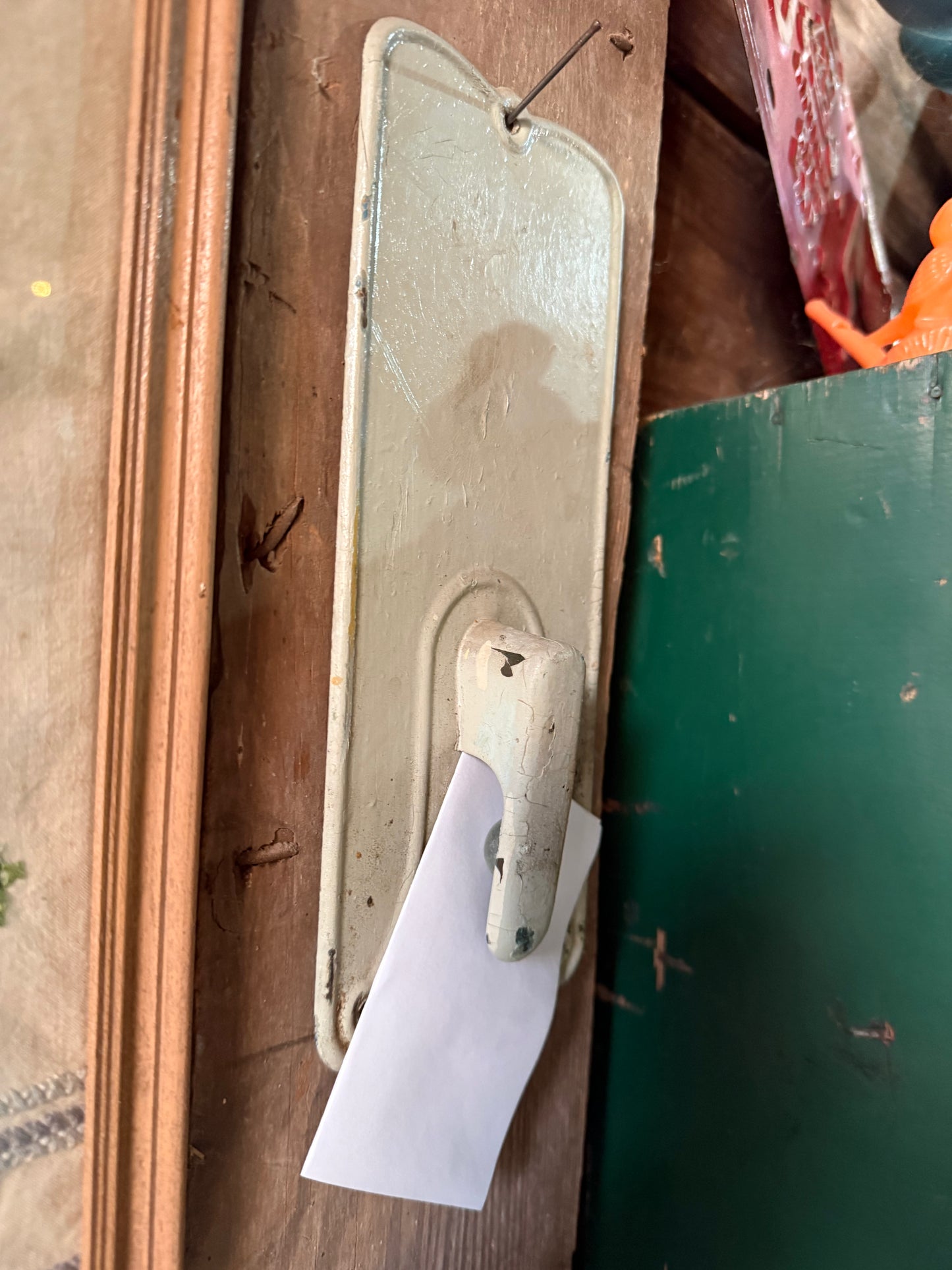 Note holder