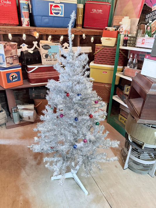 Tinsel xmas tree
