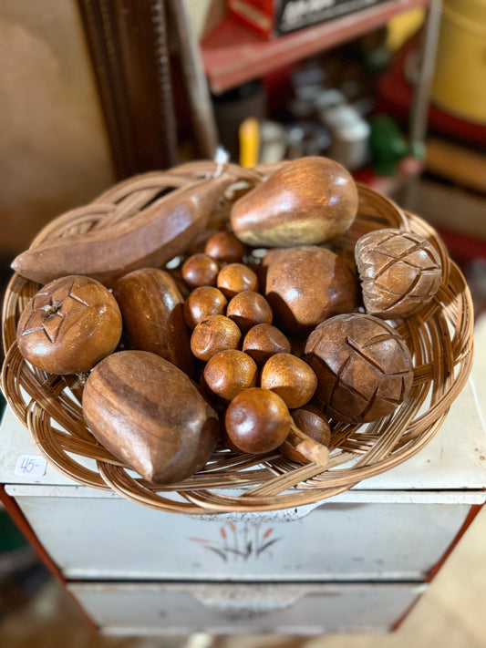 Wood fruit