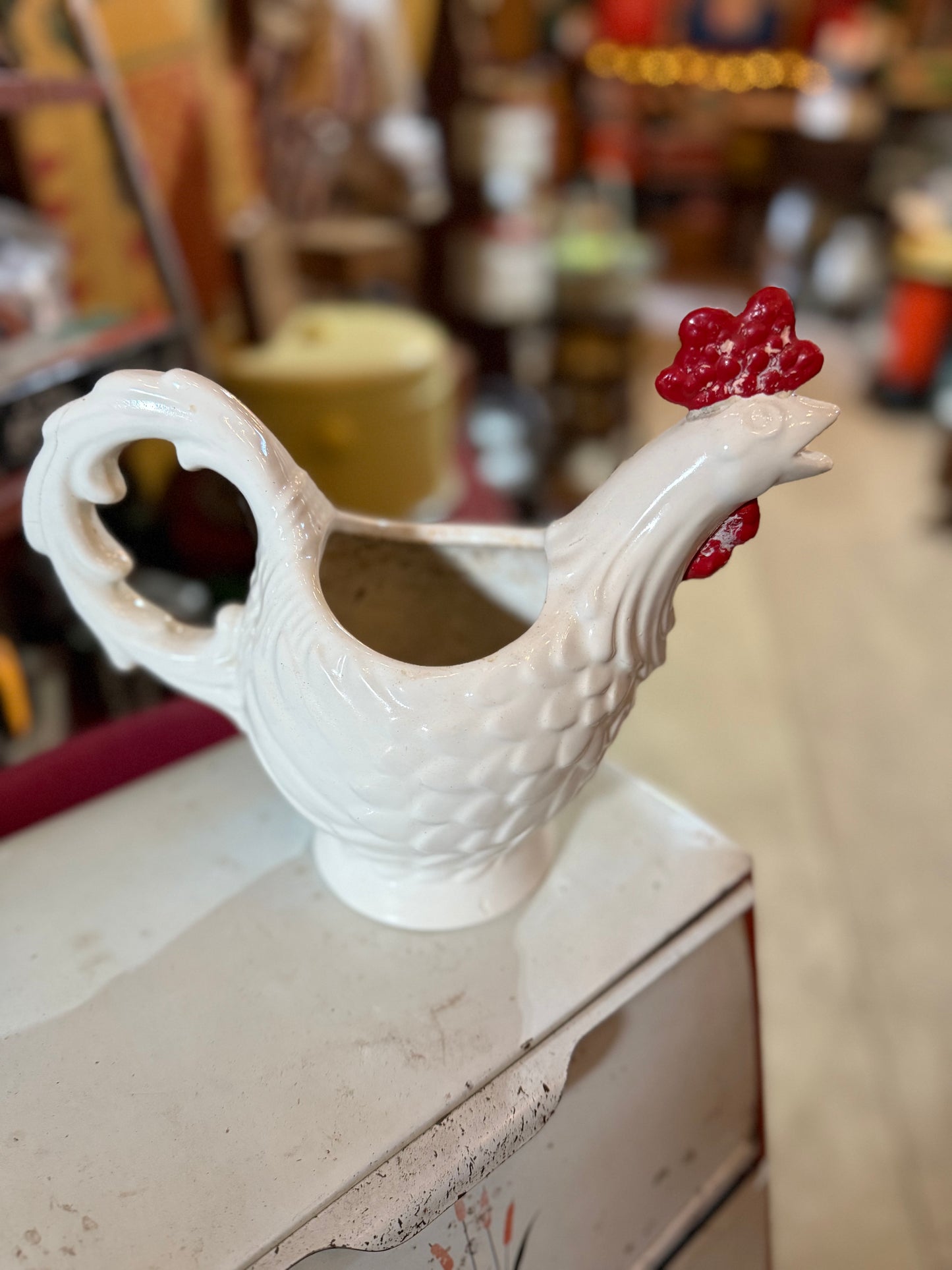 Rooster pitcher