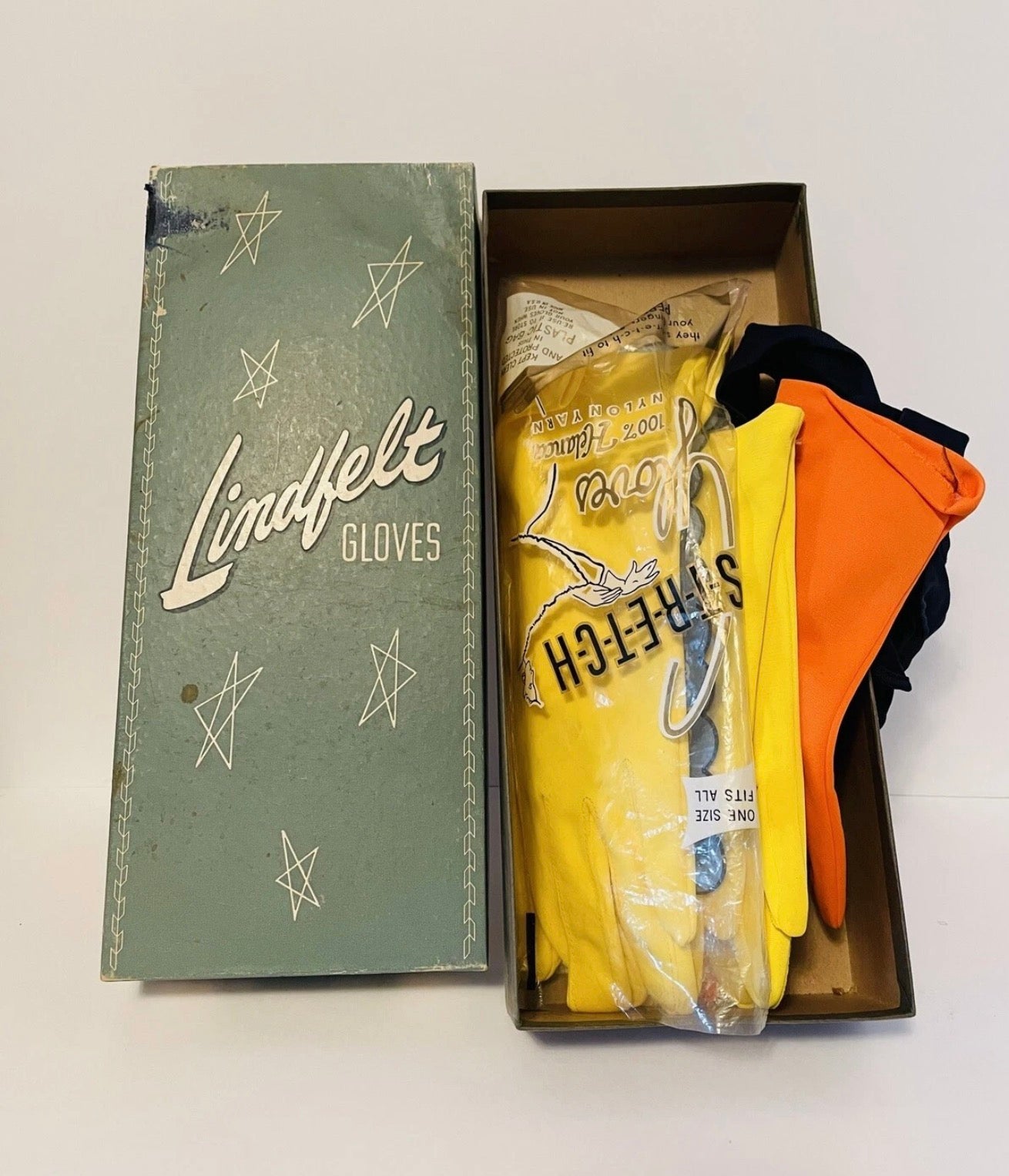Ladies gloves