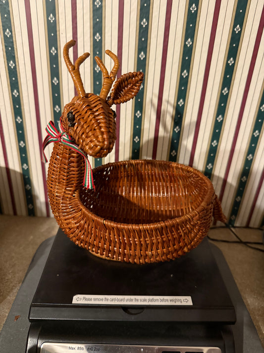 Reindeer basket